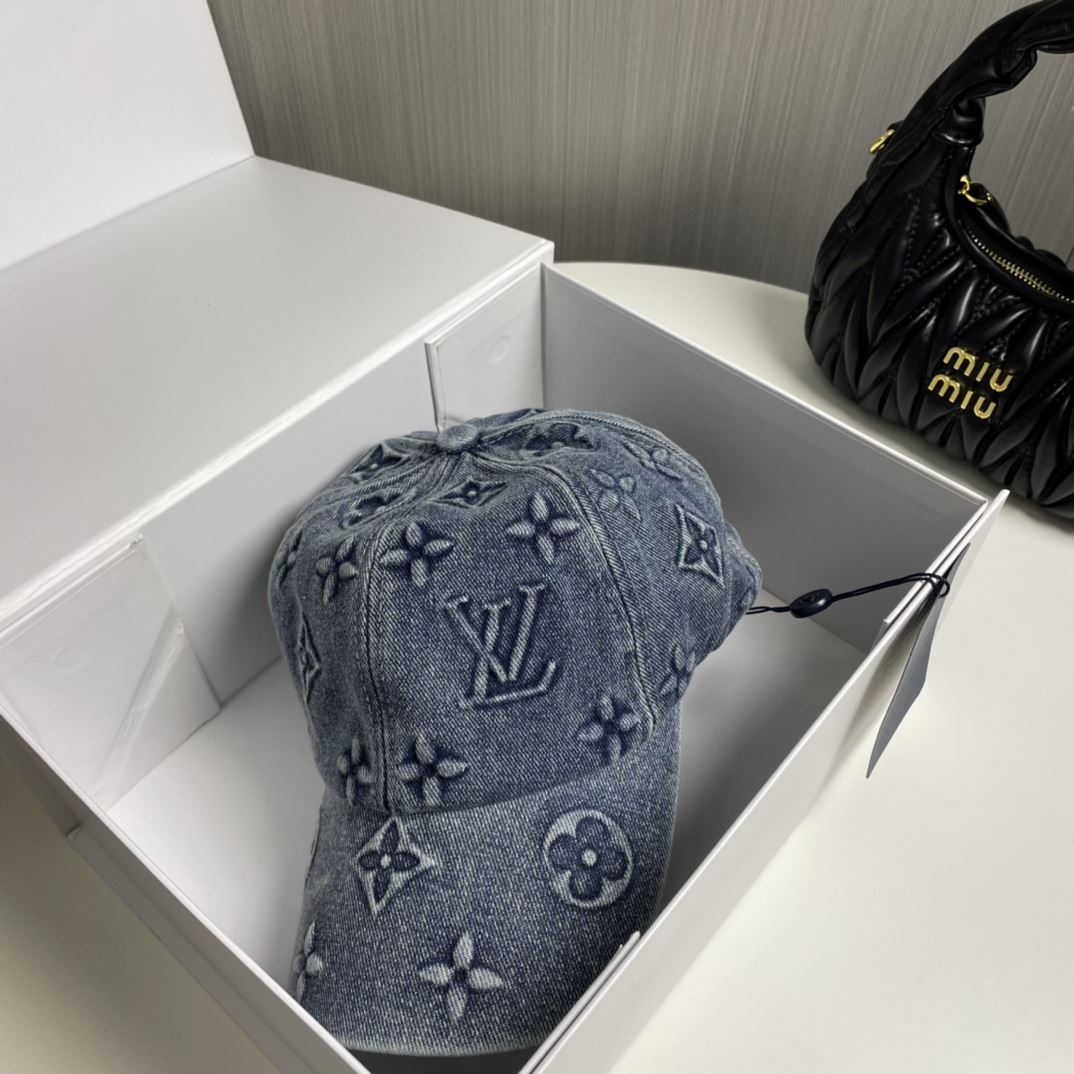 Louis Vuitton Caps